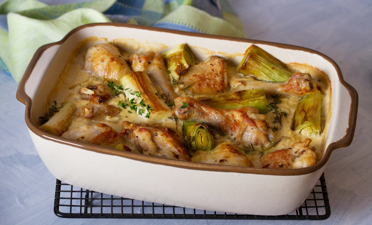 Chicken in Sour Cream Sauce