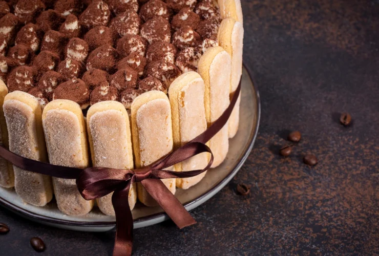 Tiramisu Cake