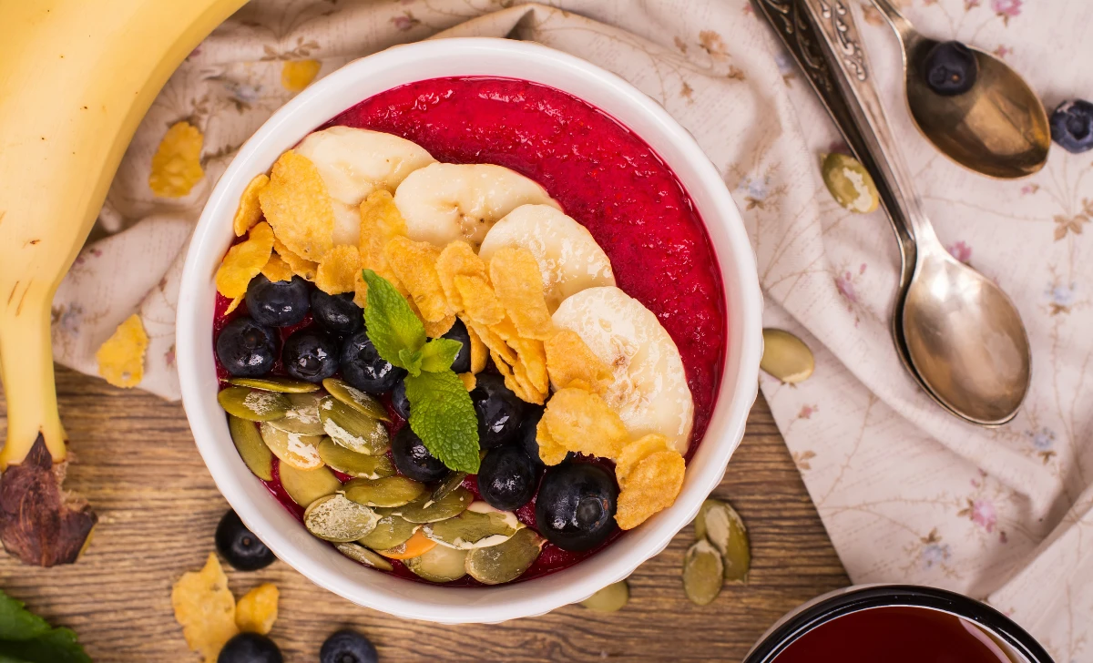 Breakfast Smoothie Bowl