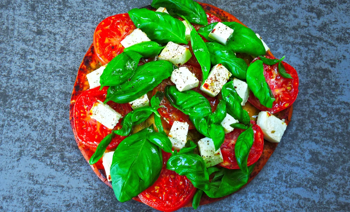 Caprese Pizza