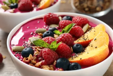 Granola and Berries Acai Bowl