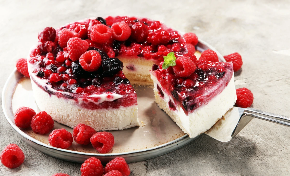 Raspberry Cake