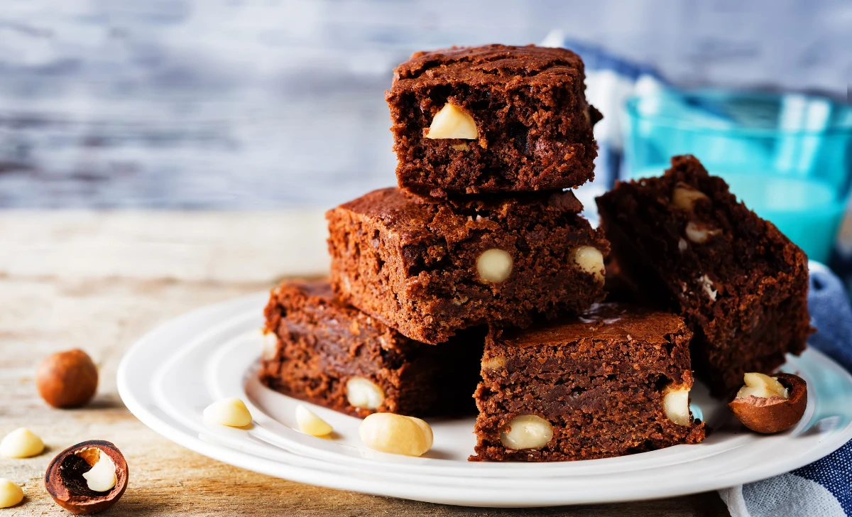 White Chocolate Macadamia Brownie