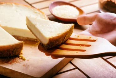3 ingredient no bake cheesecake​